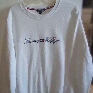 Tommy Hilfiger Women's Crew Neck White Sweater Large